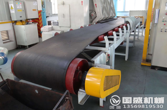 皮帶機(jī)除塵裝置 皮帶機(jī)除塵裝置